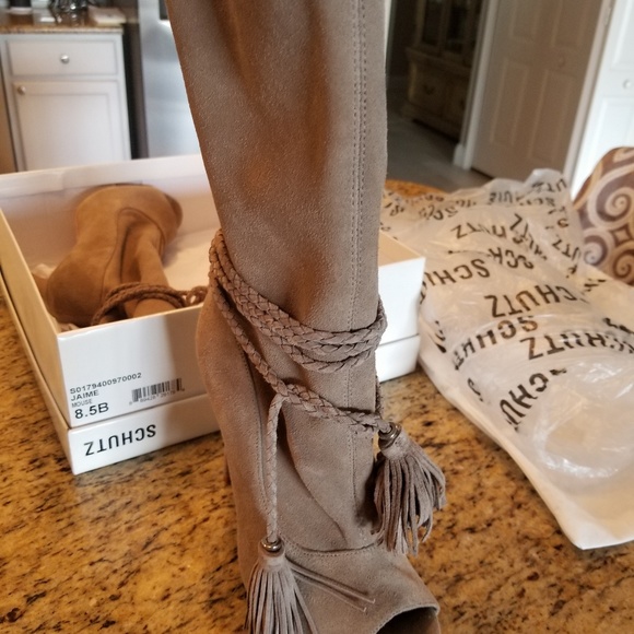 Schutz moose suede peep toe boot with tassels - Picture 2 of 4